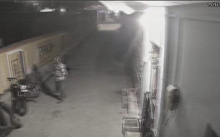 सुमेरपुर में घर के सामने बाइक चोरी, सीसीटीवी में कैद हुई वारदात, पुलिस गस्त पर सवाल