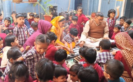 शिशु वाटिका आदर्श विद्या मंदिर में हुआ अग्निहोत्र यज्ञ का आयोजन