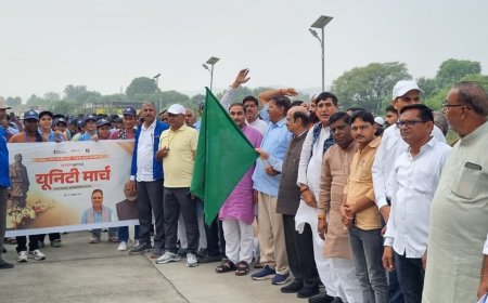 जिला कलक्टर ने रन फॉर यूनिटी, एकता दौड़ को हरी झण्डी दिखाकर किया रवाना