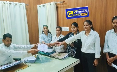 कन्या महाविद्यालय में शौचालय नहीं होने से परेशान बालिकाओं ने मुख्यमंत्री के नाम सौंपा ज्ञापन 