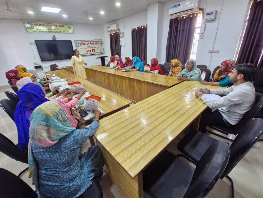 कृषि विज्ञान केंद्र नौगाँवा द्वारा उन्नत बीजों का किया प्रदर्शन सरसों, बरसीम और जई की उन्नत किस्मों से किसानों को अधिक उत्पादन की दिखाई राह