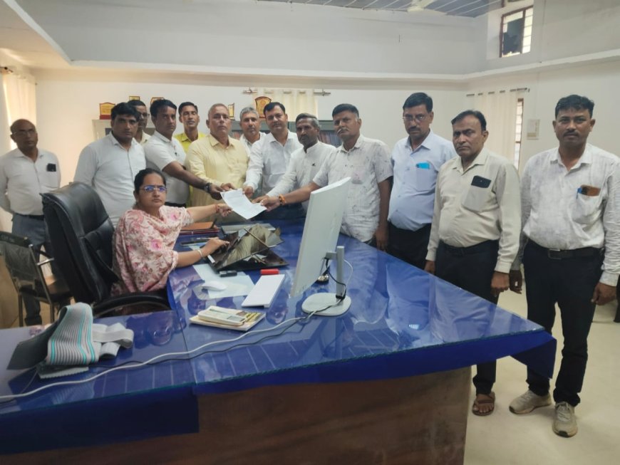 खेड़ली मोड़ थानाधिकारी द्वारा स्कूल संचालक से मारपीट करने एवं अपमानित व्यवहार करने के विरोध में सोपा ज्ञापन