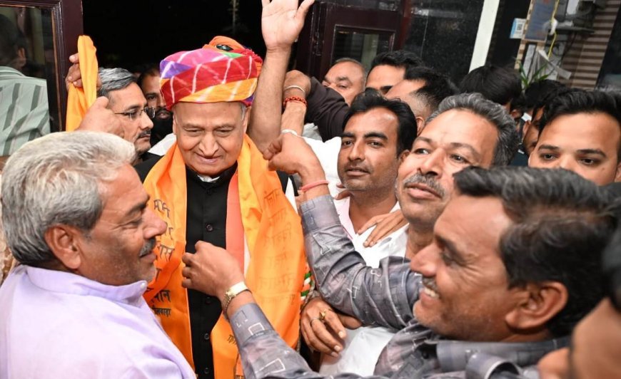 राजस्थान प्रदेश माली सैनी महासभा ने किया पूर्व मुख्यमंत्री गहलोत  का स्वागत