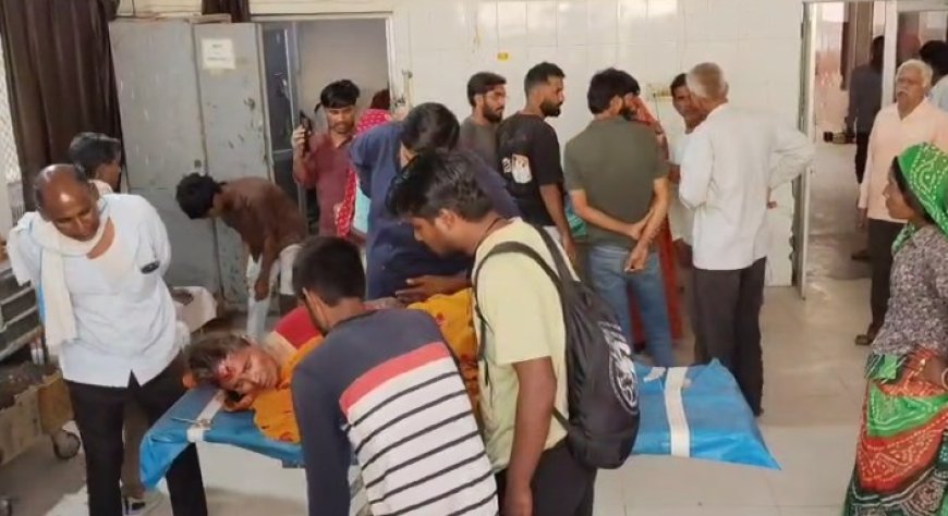 सड़क दुघर्टना में बाइक सवार पांच घायल:तीन गम्भीर घायल अलवर रैफर