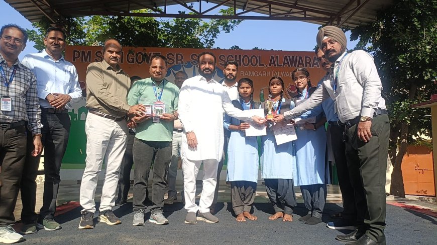 ब्लाक स्तरीय प्रबल कार्यक्रम का विधायक सुखवंत सिंह ने सरस्वती माता की प्रतिमा के समक्ष दीप प्रज्जवलित कर किया शुभारंभ