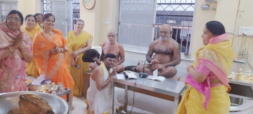 गायत्री नगर में 48 दिवसीय भक्तामर पाठ  के  8 वर्ष पूर्ण हुए:भक्तामर विधान के साथ समापन समारोह का भव्य आयोजन सम्पन्न