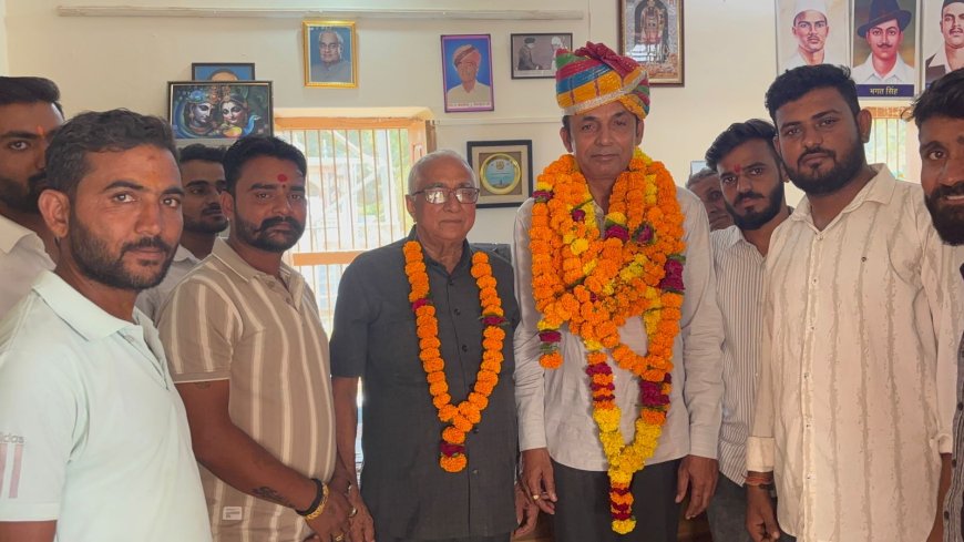 अखिल राजस्थान राज्य कर्मचारी संयुक्त महासंघ के ब्लॉक अध्यक्ष  का कोसेलाव में हुआ जोरदार स्वागत