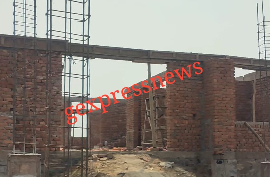 न्याणा की निर्माणाधीन पीएचसी में घटिया सामाग्री लगाने का आरोप:ग्रामीणों ने अधिकारियों से की शिकायत