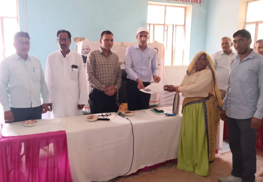 अतिरिक्त जिला कलेक्टर ने किया शामदा ग्रामीण सेवा शिविर का निरीक्षण