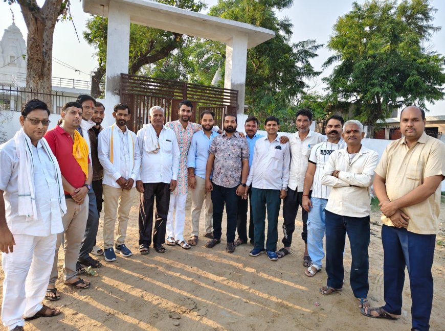 कठूमर से खाटू श्याम बाबा को लाने के लिए रवाना हुई श्याम भक्तो की टोली