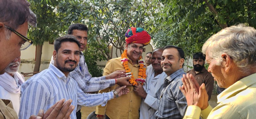 विधायक देवी सिंह शेखावत ने कार्यकर्ताओं संग सुनी ‘मन की बात’