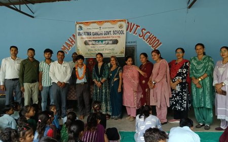 एमजीजीएस आनंदनगर, खैरथल में आयोजित मेगा-पीटीएम, ईन्सपायर अवार्ड राज्य स्तर के लिए चयनित छात्र अनिकेत का हुआ सम्मान