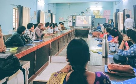 भरतपुर जिले में करियर टूर के अंतर्गत शिक्षक प्रशिक्षण का आयोजन