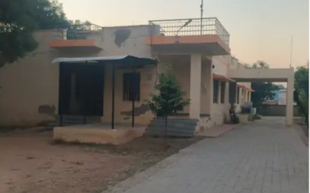 गोविंदगढ़ में इलेक्ट्रिकल टेक्नीशियन निलंबित: बिजली आपूर्ति में लापरवाही पर डिस्कॉम ने की कार्रवाई