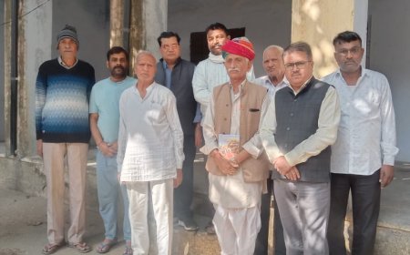 मीणा समाज के लोगों ने बिरसा मुंडा की जयंती मनाई, मीना भवन में मीणा समाज की बैठक आयोजित