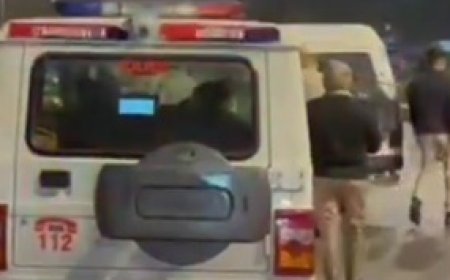 शादी समारोह से लौट रहे दो दोस्तों पर बाइक सवार बदमाशों ने फायरिंग की