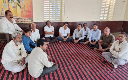 सुमेरपुर में कांग्रेस बूथ लेवल अभिकर्ताओं की समीक्षा बैठक हुई आयोजित