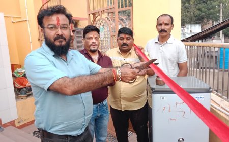 स्वर्गीय मित्र मयूर दिनेश सुरती की यादगार में गोपीनाथ जी के मंदिर में वाटर कूलर का  भव्य शुभारंभ