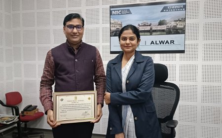 निर्वाचन रजिस्ट्रीकरण अधिकारी किशनगढ़ बास को राज्य स्तर पर किया सम्मानित, खैरथल-तिजारा जिले को बड़ी उपलब्धि