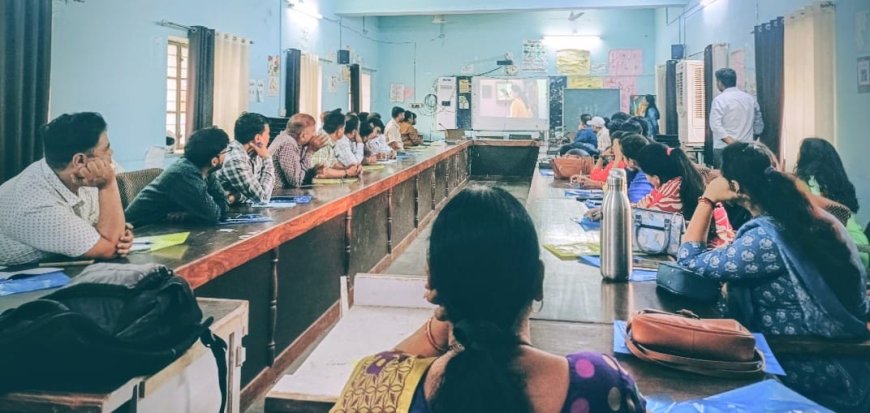 भरतपुर जिले में करियर टूर के अंतर्गत शिक्षक प्रशिक्षण का आयोजन