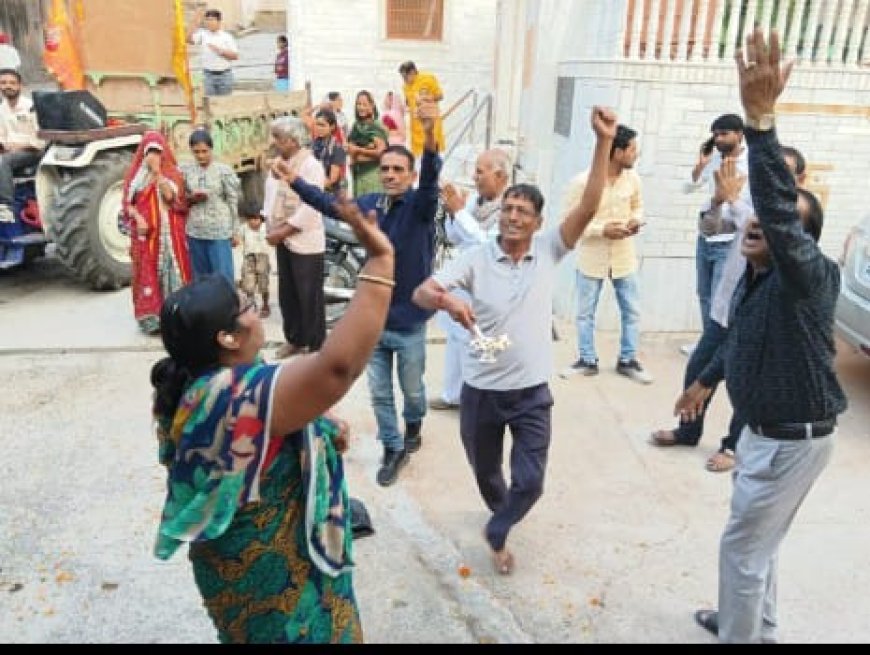 बाबा श्याम के जन्मोत्सव पर श्याम मंदिर से चार धाम श्याम मंदिर तक निकाली शोभायात्रा