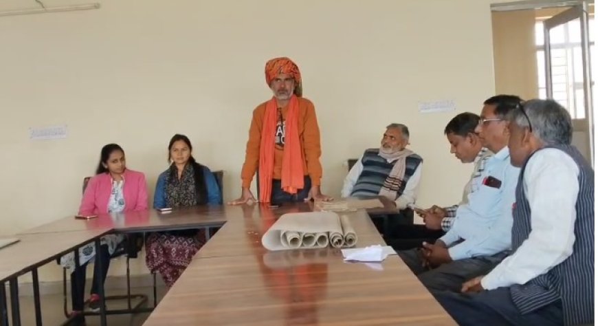 कानूनगो संघ की जिला कार्यकारिणी में वरिष्ठ उपाध्यक्ष बने राजेश मीना किया साफा पहनाकर स्वागत