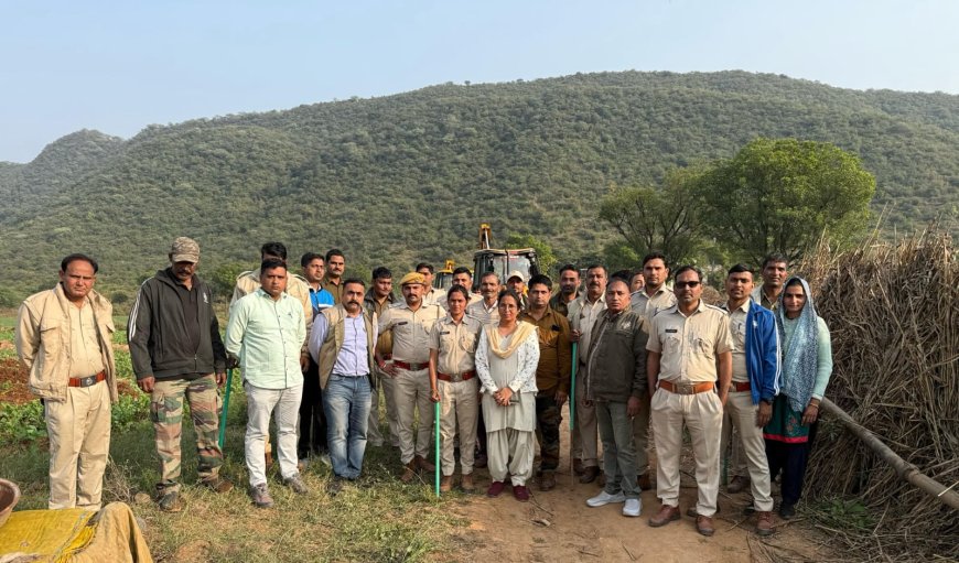 वन क्षेत्र की भूमी को कराया अतिक्रमण मुक्त