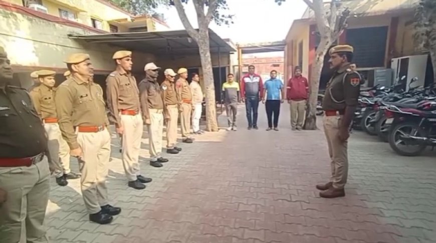 स्वदेसी अपनाओ को लेकर ली शपथ रामगढ़ थाना परिसर मे‘ वन्दे मातरम्’ का हुआ सामूहिक गायन