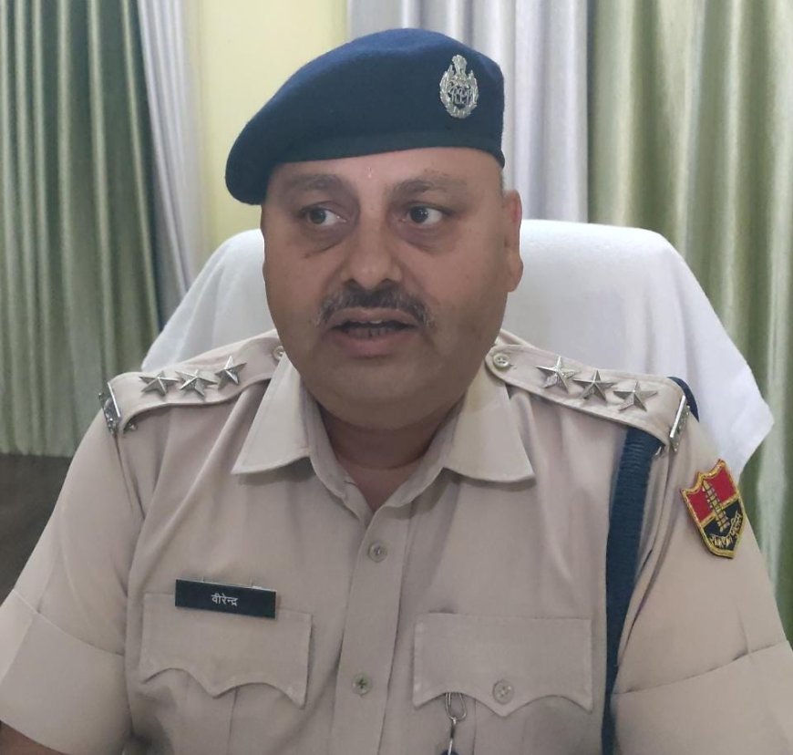 नवनियुक्त वृताधिकारी वीरेंद्र शर्मा ने किया पदभार ग्रहण