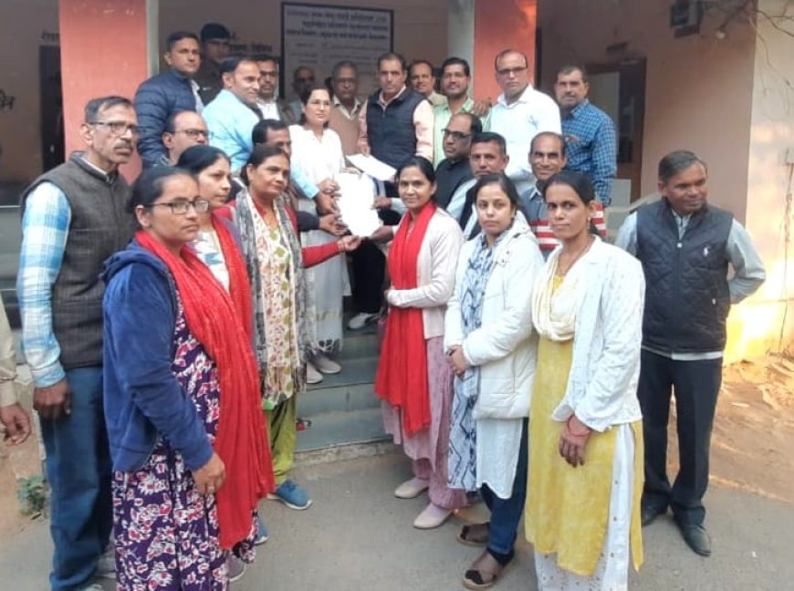 शिक्षक संगठनों ने बीएलओ की आत्महत्या को लेकर मुख्य सचिव के नाम सौपा ज्ञापन