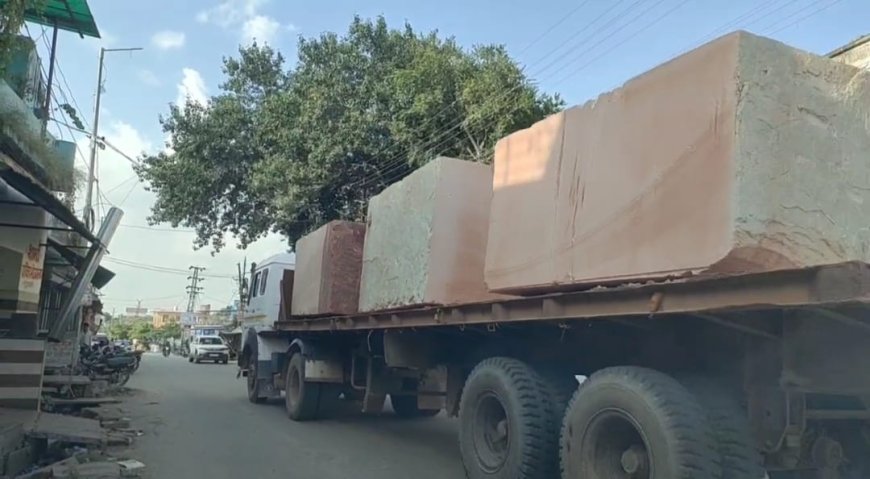 अवैध खनन की परतें फिर खुलने लगीं, रात के अँधेरे में चल रहा पत्थर तस्करी का खेल