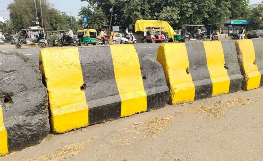 सारस चौराहे पर कट को बंद करने का मामला, मजिस्ट्रेट ने दो अधिकारियो को तलब कर मांगा जवाब