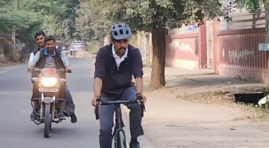 साइकिल पर शहर की सुरक्षा  एडिशनल एसपी शरण कांबले का अनोखा नवाचार