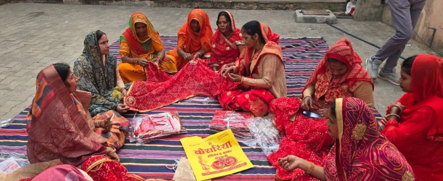 मां शाकंभरी सकराय धाम की विशाल चुनरी यात्रा की तैयारी शुरू:महिलाओं ने मंगल गीत गाकर लगाई चुनरी के  बूटियां