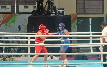 खेलो इंडिया यूनिवर्सिटी गेम्स के तीसरे दिन बॉक्सिंग के हुये रोचक मुकाबले