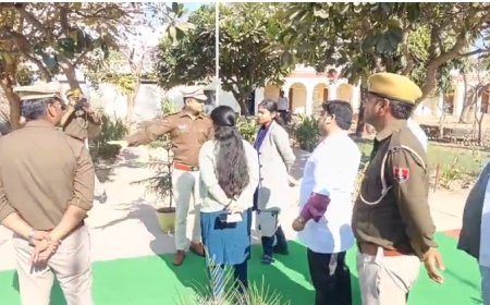 जिला कलैक्टर ने किया जिला कारागृह का औचक निरीक्षण