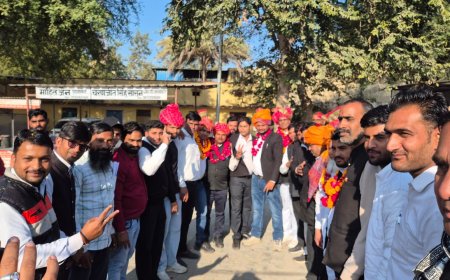 रामगढ़ बार एसोसिएशन संघ के चुनाव संपन्न सचिव पद पर संजय कुमार विजय कोषाध्यक्ष पद पर शहनवाज हुसैन विजय