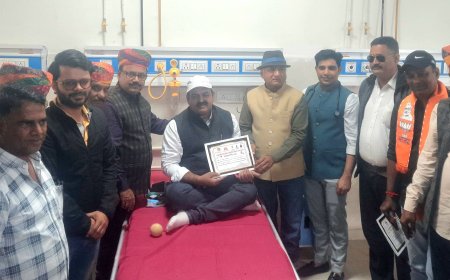 राज्य सरकार के दो वर्ष पूर्ण होने पर मकराना में  रक्तदान व चिकित्सा शिविर, हुआ आयोजित