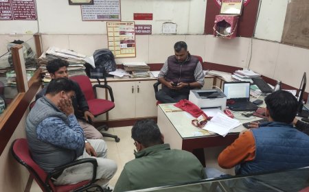 पीएनबी के एग्रीकल्चर मैनेजर  व उसके रिश्तेदार को 1,50,000 रूपये रिश्वत लेते हुए रंगे हाथों किया गिरफ्तार