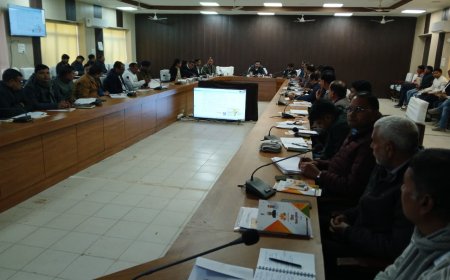 जिला स्तरीय साप्ताहिक समीक्षा बैठक आयोजित, राज्य रैंकिंग सुधार पर दिया जोर