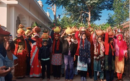 टिटपुरी के बेनामी संत आश्रम पर कलश यात्रा के साथ श्रीमद् भागवत कथा का हुआ शुभारंभ