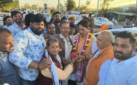 केबिनेट मंत्री अविनाश गहलोत का भीलवाड़ा आगमन पर महासभा के प्रदेश महामंत्री माली के नेतृत्व में किया भव्य स्वागत सम्मान