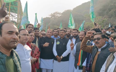 आर्यन जुबेर के नेतृत्व में अरावली बचाओ जन कल्याण अभियान में रामगढ़ विधानसभा से भी पहुंचे हजारों कार्यकर्ता