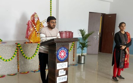 राष्ट्रीय सेवा योजना के छठे दिन की शुरुआत ध्यान योग एवं व्यायाम से हुई