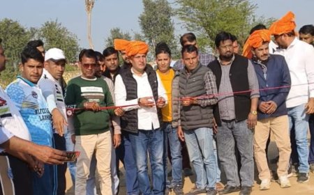जालूकी रोड स्थित खेल मैदान मे क्रिकेट प्रतियोगिता का हुआ उद्घाटन