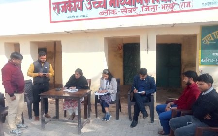 संभागीय आयुक्त द्वारा एसआईआर का भरतपुर एवं नदबई में किया निरीक्षण