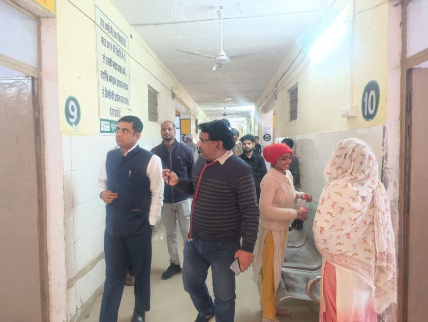 जिला कलेक्टर ने कामां उप जिला चिकित्सालय का किया ओचक निरीक्षण, सफाई व्यवस्था में सुधार के दिए निर्देश