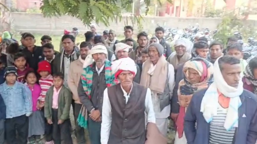 रास्ते के विवाद से ग्रामीण परेशान :प्रशासन से तत्काल समाधान की मांग ,जिला कलेक्टर को दिया  ज्ञापन