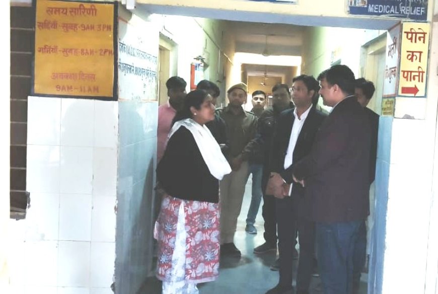 सम्भागीय आयुक्त ने उपखण्ड कार्यालय व सीएचसी का किया औचक निरीक्षण