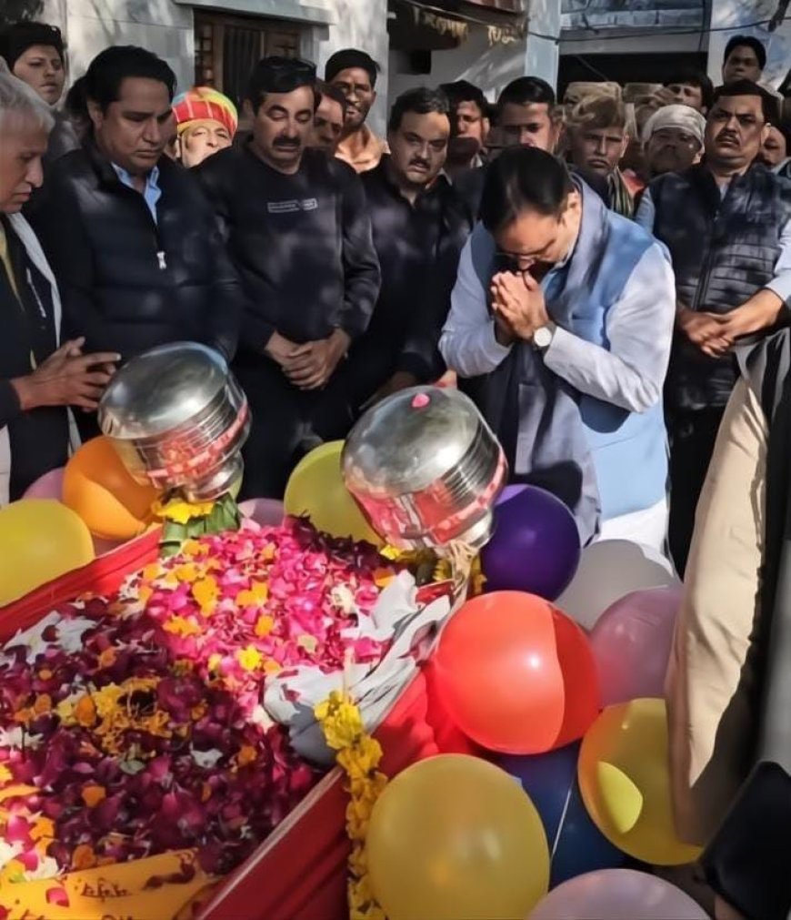 मुख्यमंत्री के ताया ससुर का निधन:अंतिम दर्शन के लिए बाबुला गांव पहुंचे, श्रद्धांजलि अर्पित की